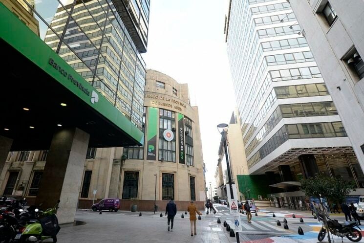 Banco Provincia advierte: Endeudamiento frena el consumo familiar