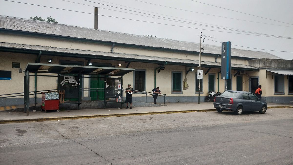 Cambios de mano cerca de estación en Alejandro Korn