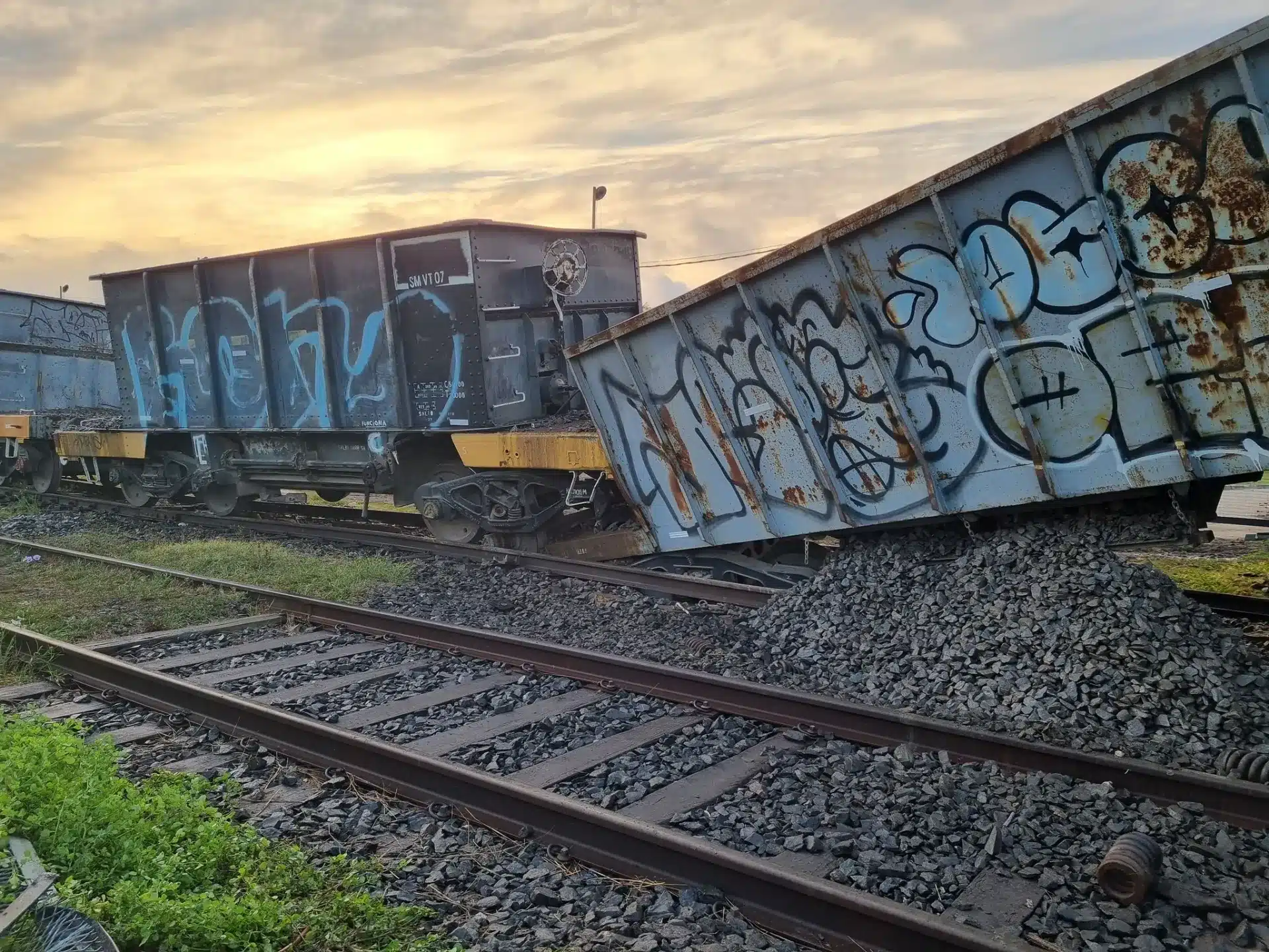 Choque de trenes en San Fernando: Descarrilamiento