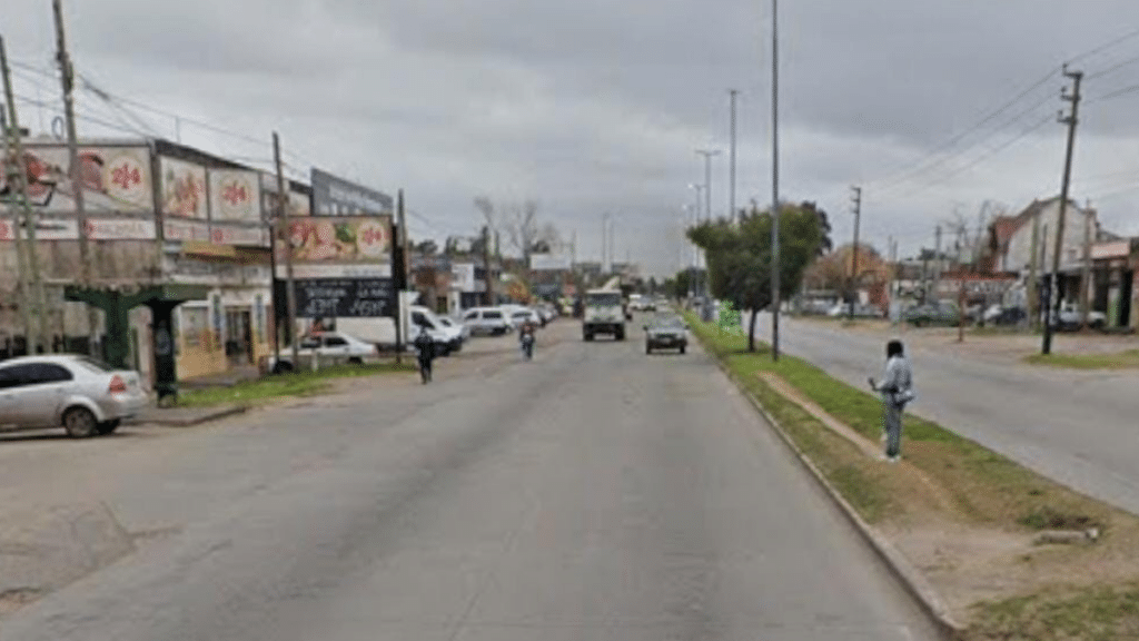 Choque en Almirante Brown: un motociclista herido