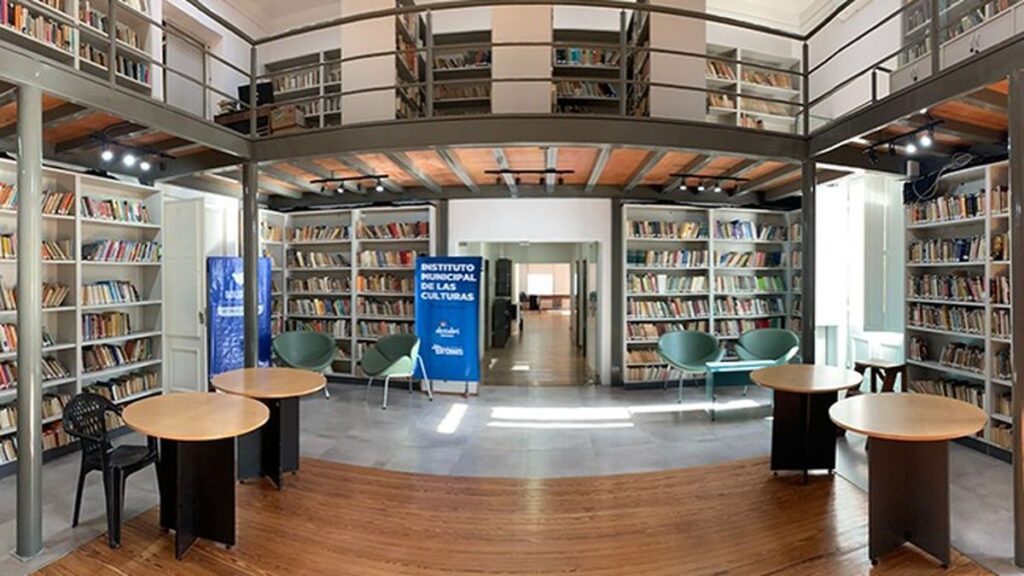 Curso gratuito de doblaje en Almirante Brown