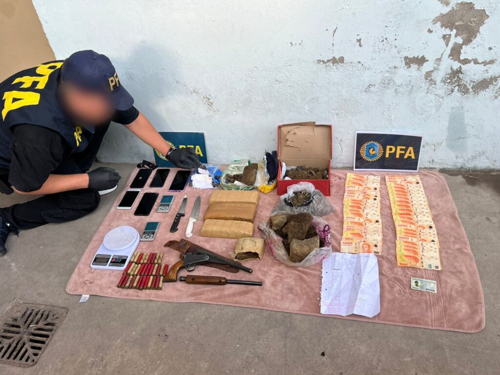 Desbaratan banda narco en Lomas de Zamora