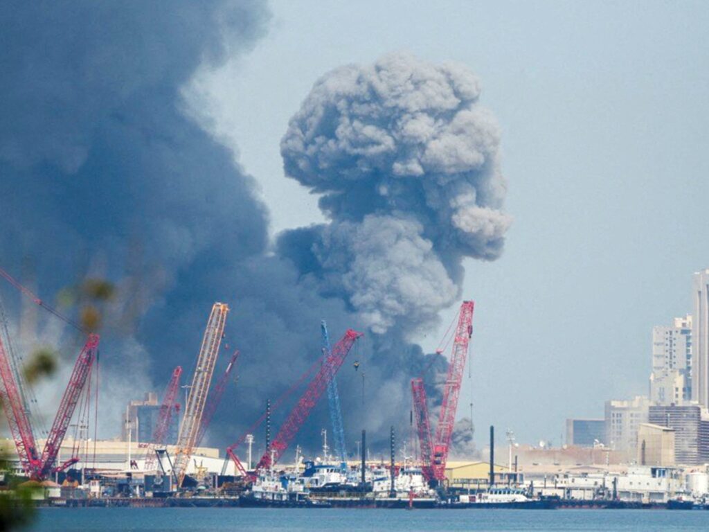 Irán apunta a bases de EEUU en el Golfo Árabe