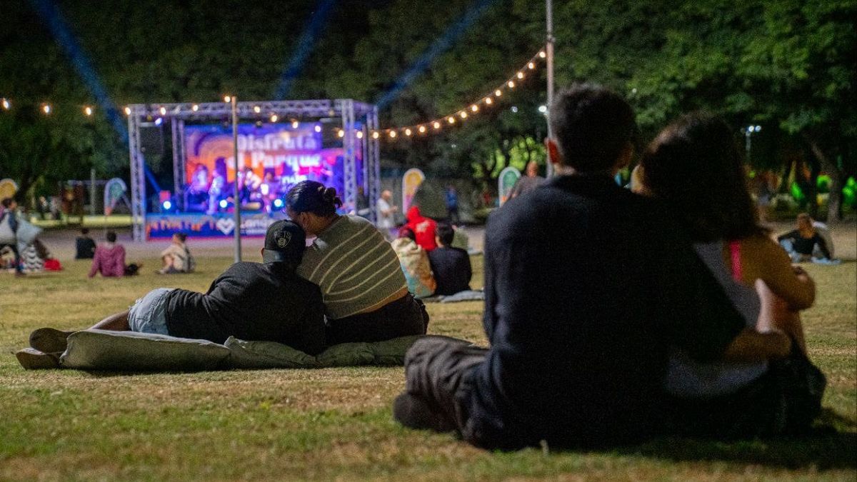 Lanús celebra el Carnaval en Parque Central Las Colonias