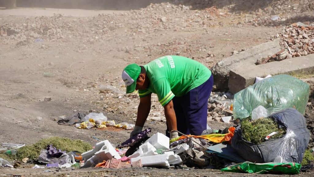Merlo multará a quienes ensucien espacios públicos: líneas para denunciar