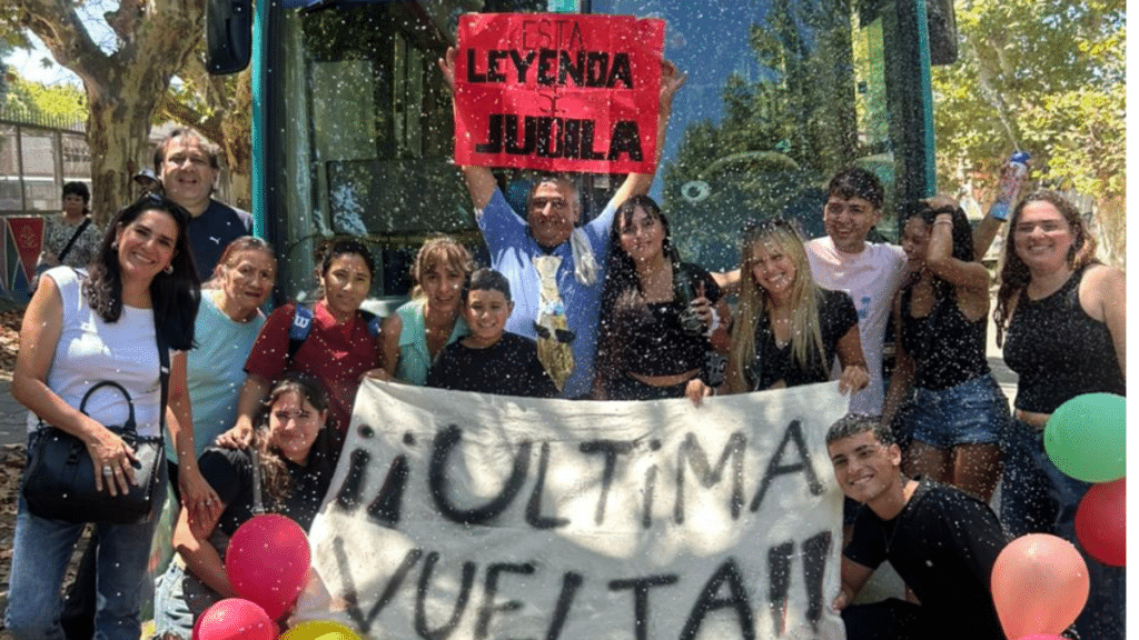 Monte Grande: Chofer de la Línea 501 se jubiló tras 32 años