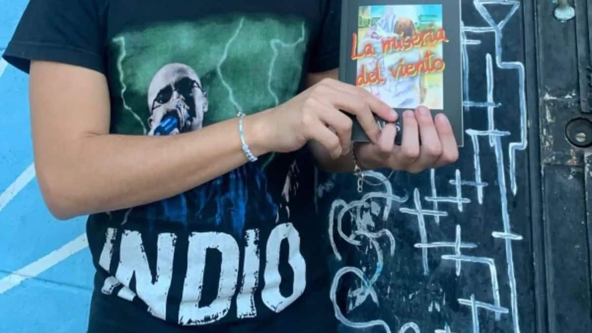 Poesía redonda: Un autor interpreta a Los Redondos