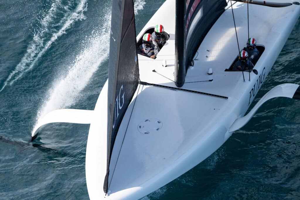 Regata America's Cup: Mujeres y jóvenes a la conquista de Cerdeña