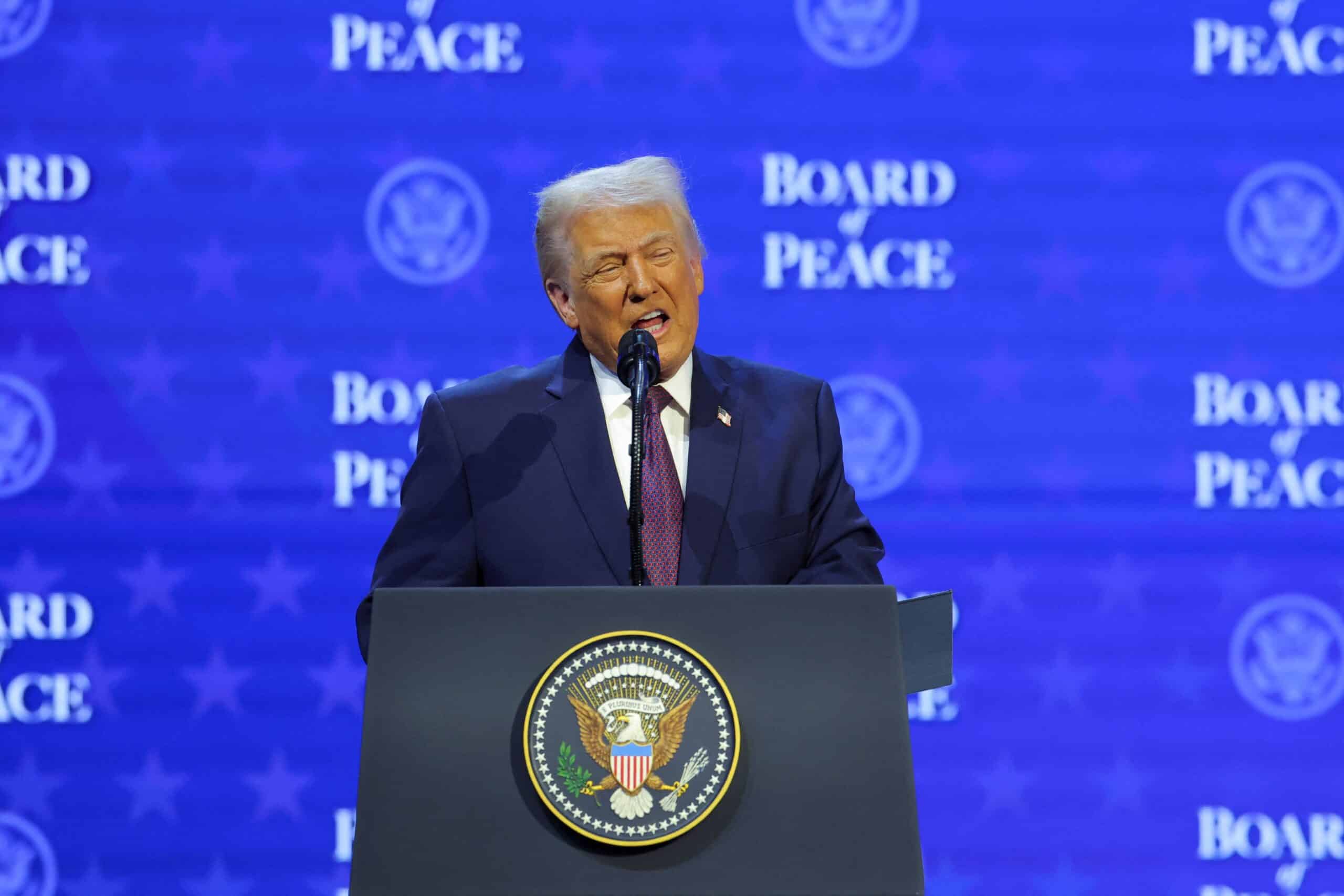 Trump busca la paz en Gaza con Consejo Mundial