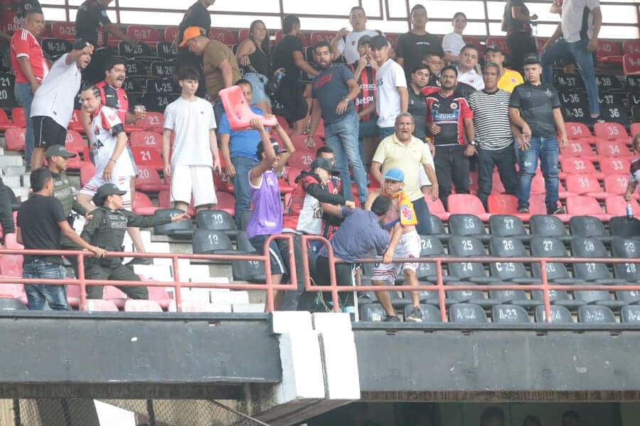 Violencia en clásico: sanción al Cúcuta Deportivo tras disturbios