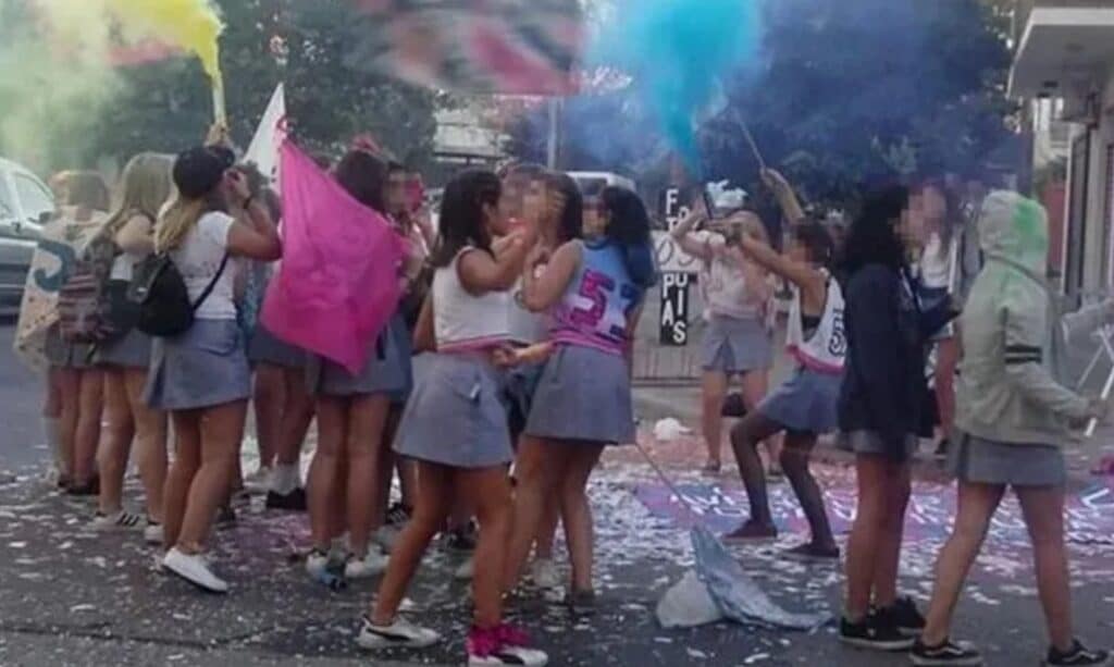 Alcohol: 71% de jóvenes beben antes de los 15 años