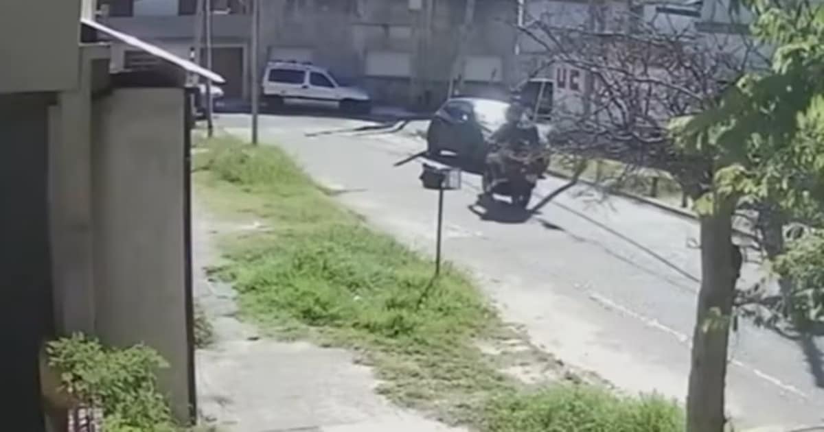 Asesinan a policía federal para robarle la moto en Lanús