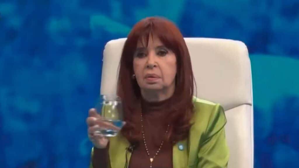 Cristina Kirchner reaparece antes de declarar en Causa Cuadernos