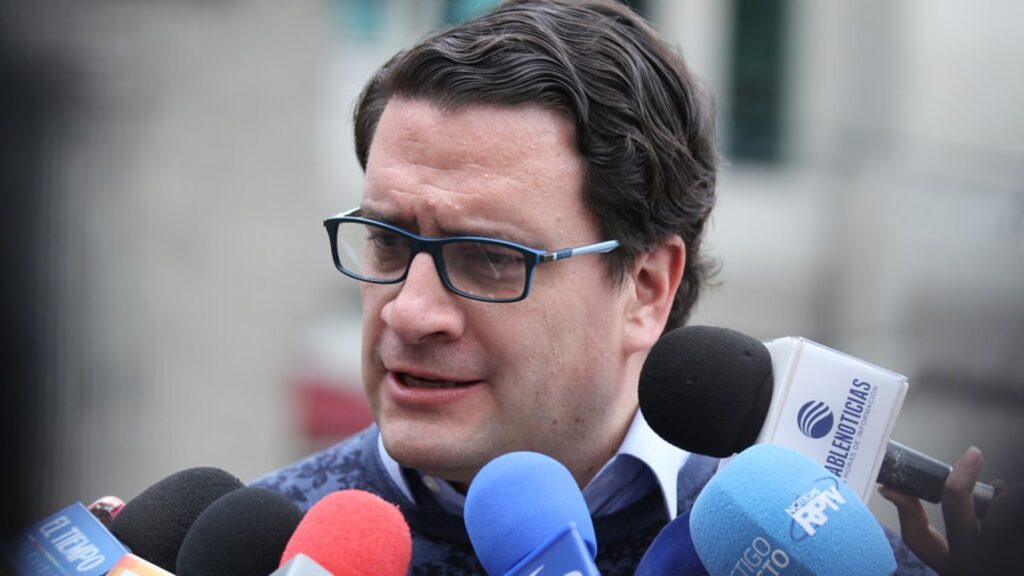 Defensa recurrirá condena de Diego Cadena