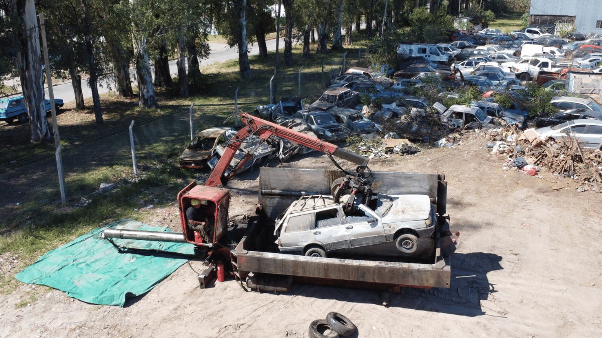 E. Echeverría: Compactan vehículos del programa PRO.DE.CO