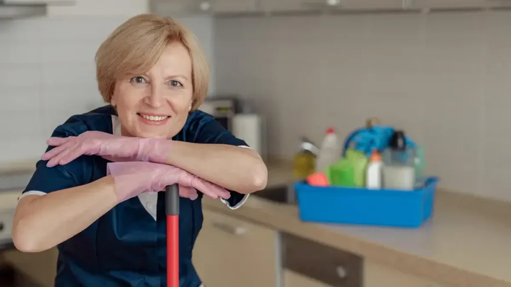 Empleados domésticos: cómo liquidar feriados y días no laborables