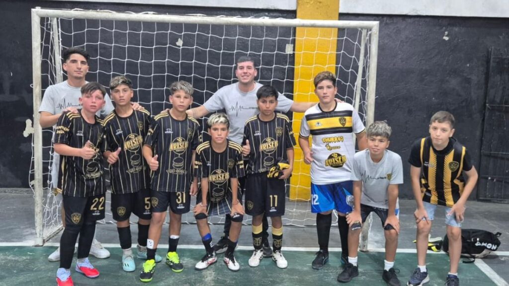 Fútbol infantil en Almirante Brown: Resultados y color