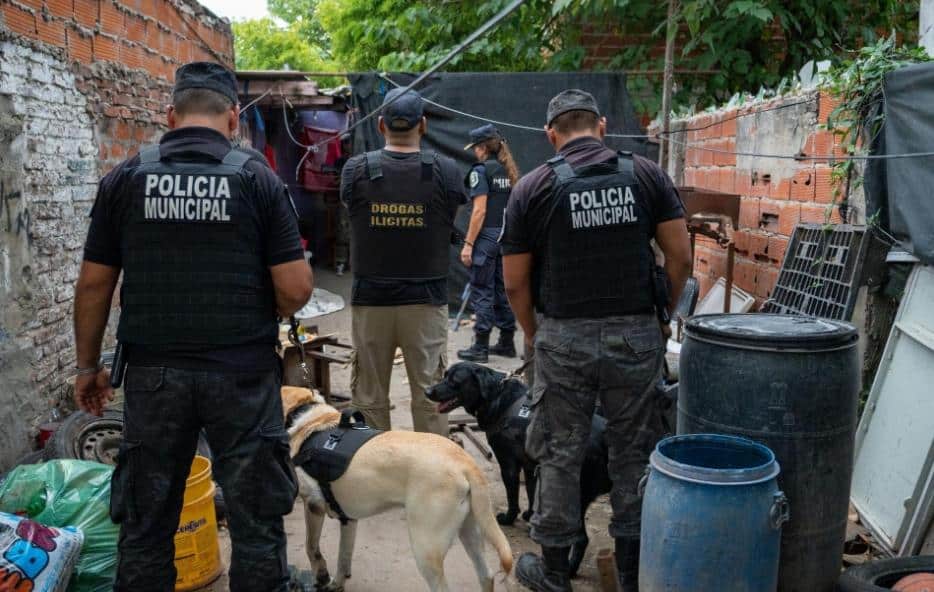 Garín: Desarticulan venta de droga y secuestran cocaína