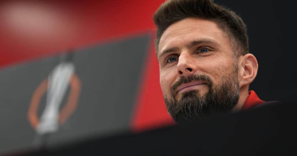 Giroud en Belgrado para el Red Star vs Lille