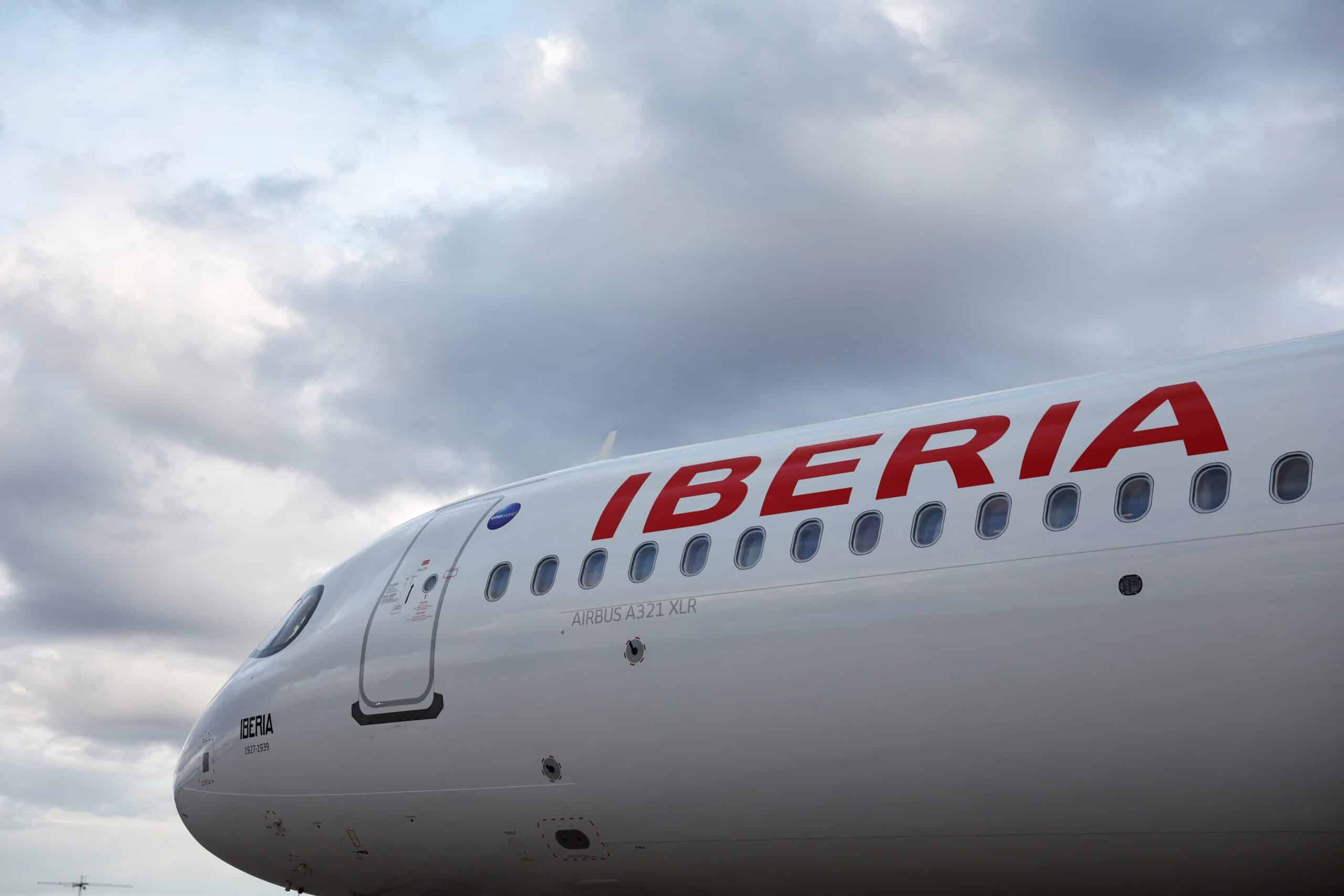Iberia acuerda ERE voluntario para casi 1.000 empleados