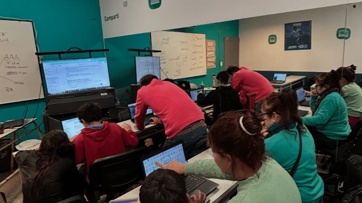 Lomas de Zamora: Capacitaciones gratuitas en Villa Fiorito