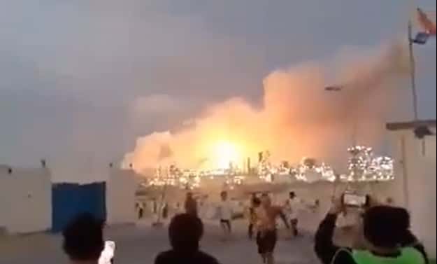 Misil iraní incendia refinería clave en Bahréin