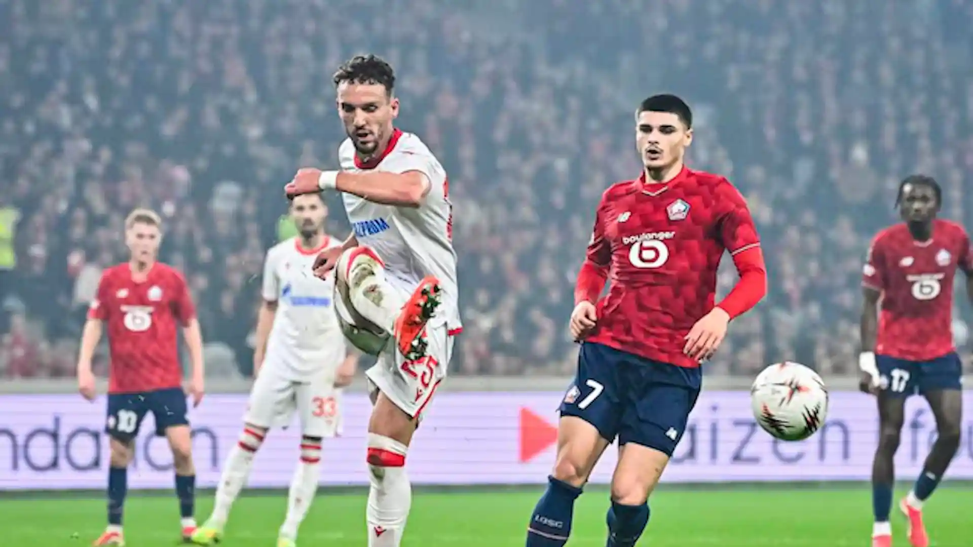 Nair Tiknizyan titular en el Red Star vs Lille