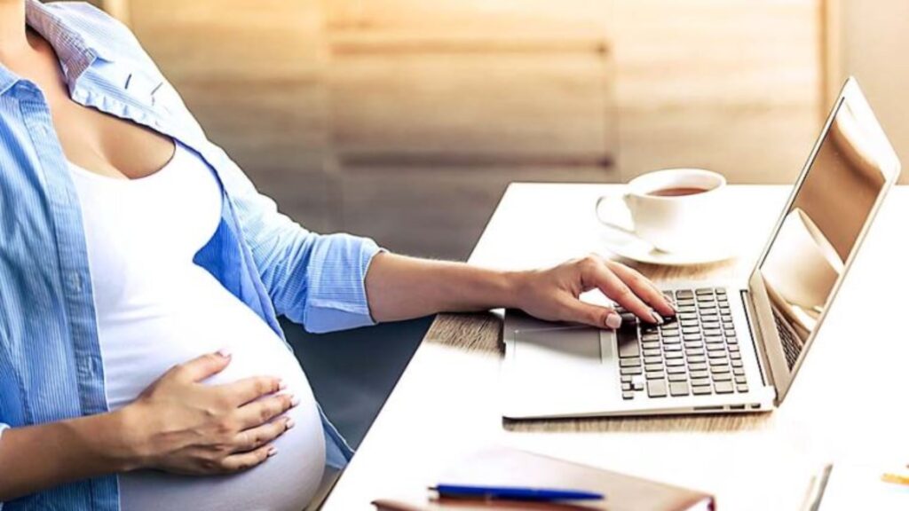 Negativa de teletrabajo lleva a pérdida de bebé: Indemnización millonaria