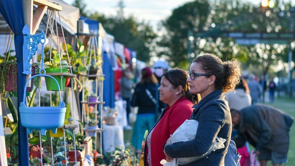 San Vicente: agenda cultural con artesanos, folklore y teatro