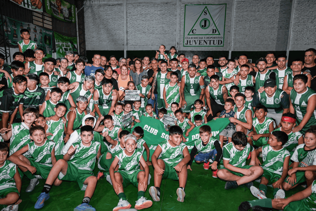 Tigre: Club Juventud presenta equipo de futsal infantil