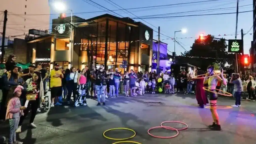 Vuelve Paseo Lomitas con shows y gastronomía