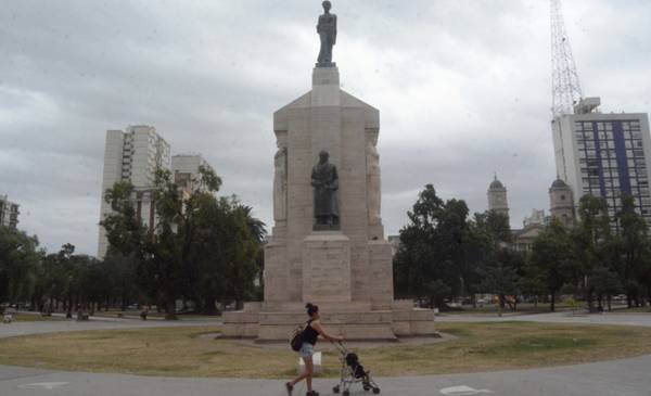 Alerta naranja en Bahía Blanca: Actividades suspendidas