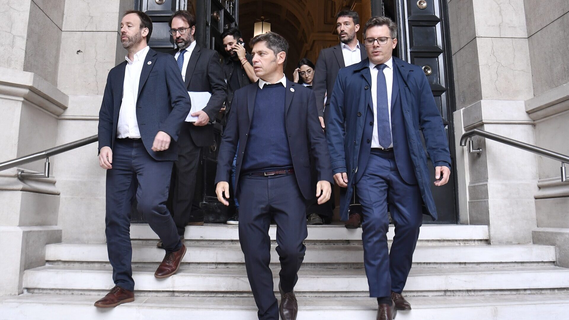 Corte intima al Gobierno a pagar deuda a la Provincia