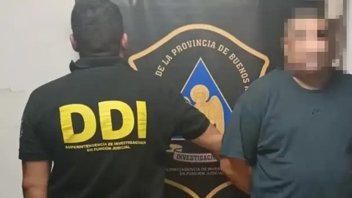 Detienen en Lomas a ladrón de autos con inhibidores de señal