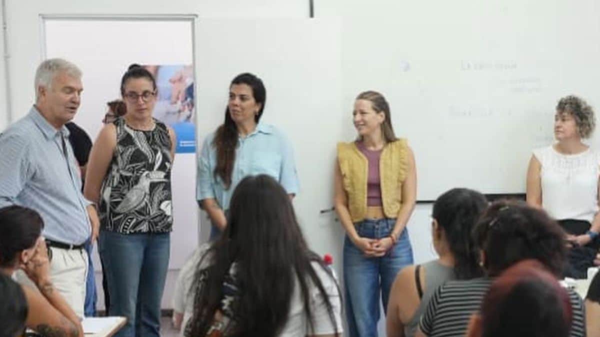 Escuela de Enfermería se muda al Hospital Esteves en Temperley