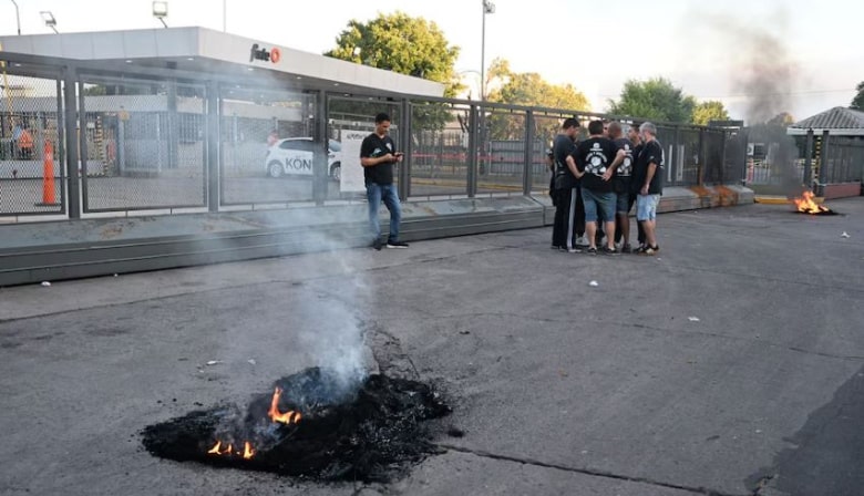 Fallo judicial favorable a SUTNA: FATE debe pagar salarios