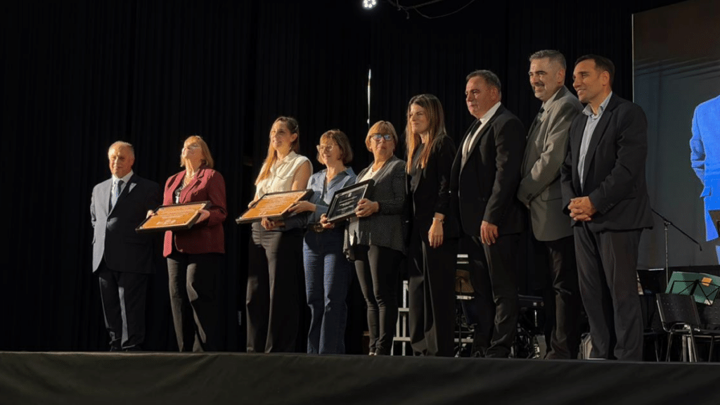Grilli Canning festejó 25 años con emotivo acto