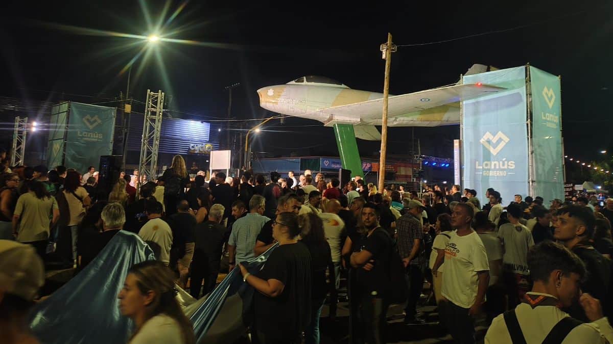 Homenaje a veteranos de Malvinas en Lanús