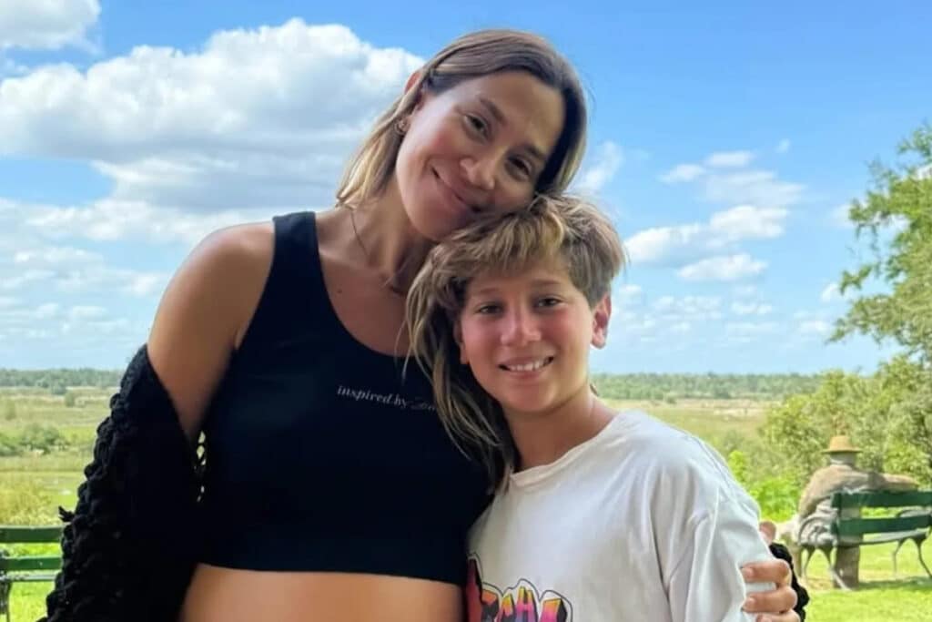 Jimena Barón prepara a su hijo Momo para viajar solo