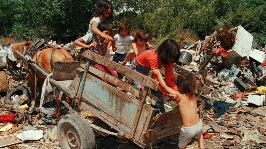 La pobreza en Argentina bajó al 28,2% en el segundo semestre de 2025
