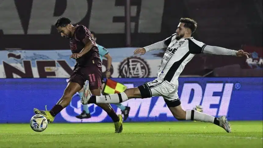 Lanús empató y perdió puntos clave