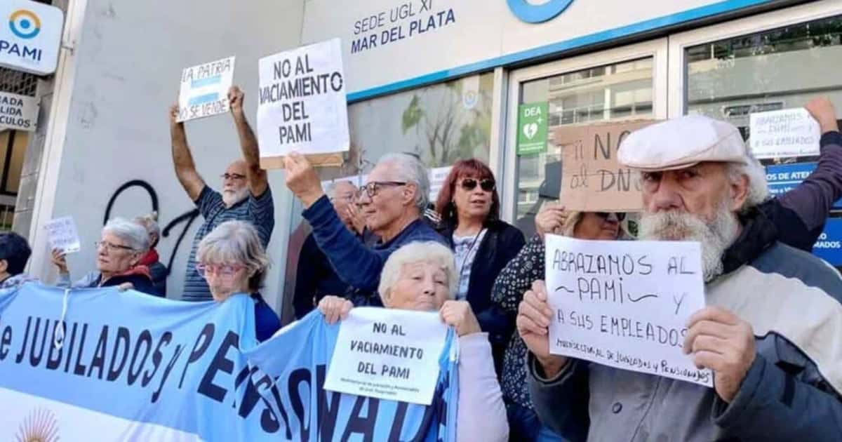 Médicos del PAMI en Paro: Denuncian Asfixia Financiera