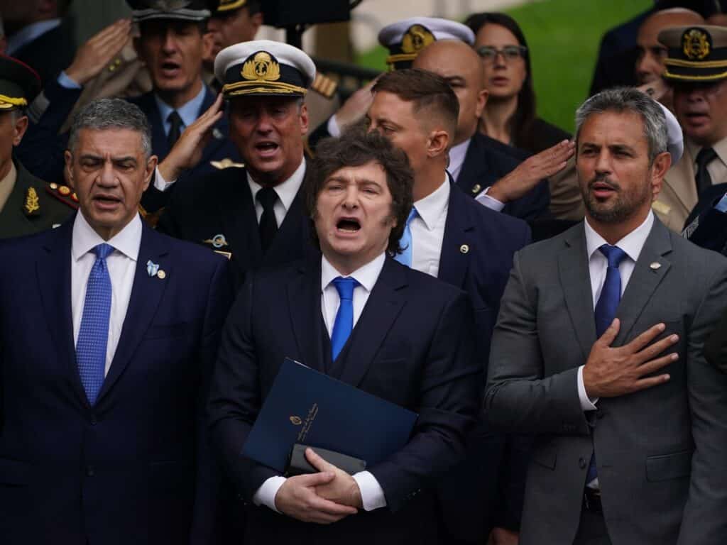 Milei: Encuesta revela intención de voto favorable en 2027