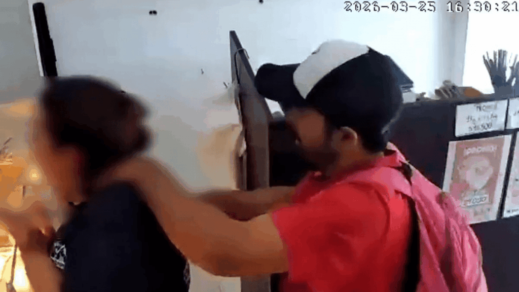 Moreno: vecino frustra robo a palazos en pizzería