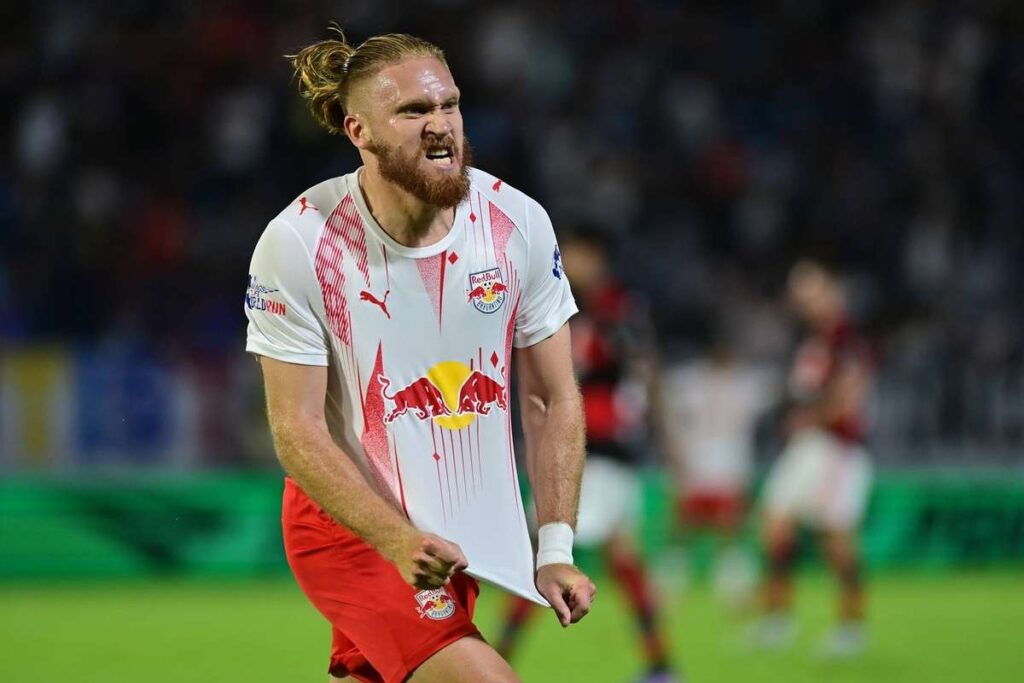 Palmeiras vence a Gremio y Flamengo sufre derrota