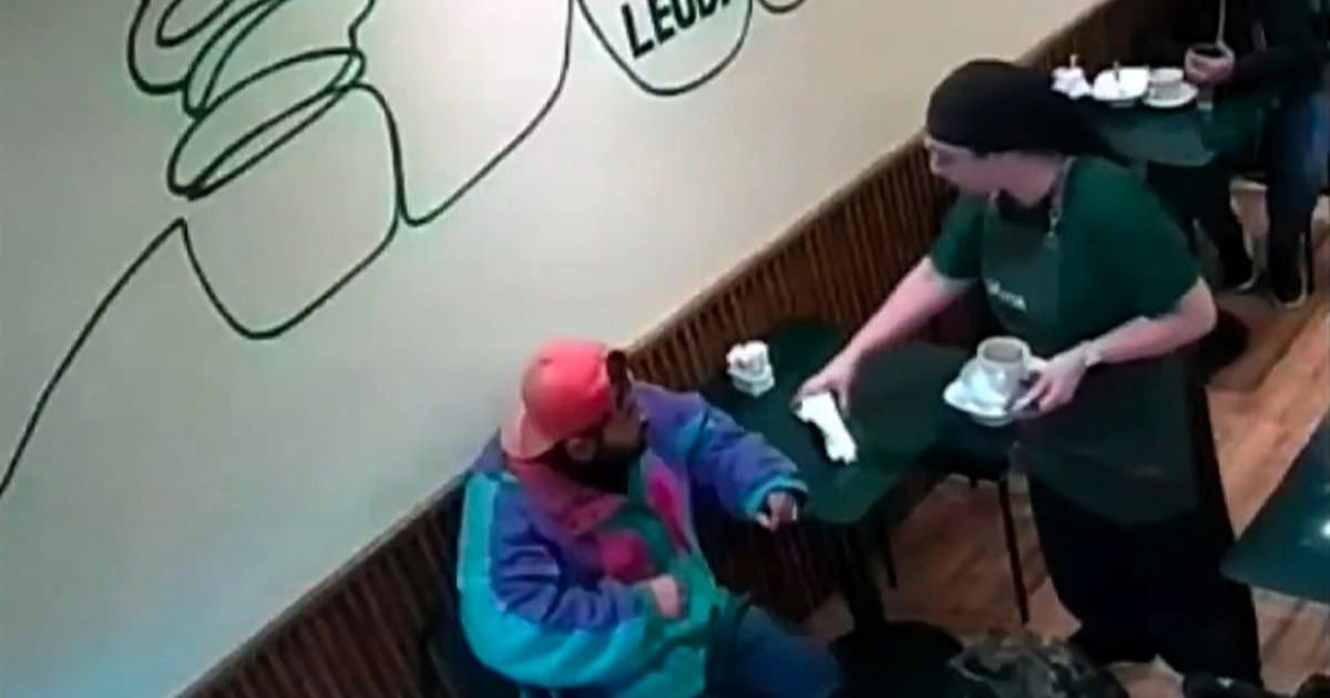 Rosario: golpeó a moza por negarse a pagar