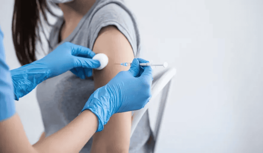 San Martín denuncia falta de vacunas del Gobierno