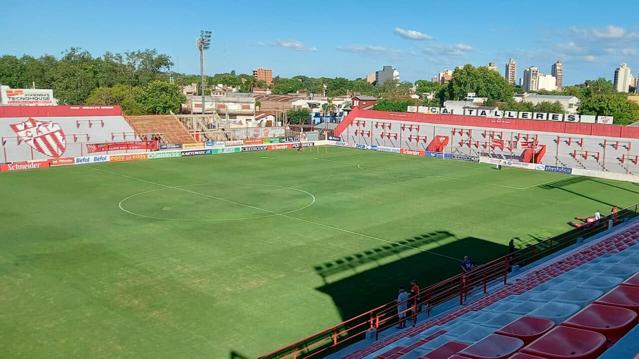 Talleres recibe a Arsenal en Remedios de Escalada