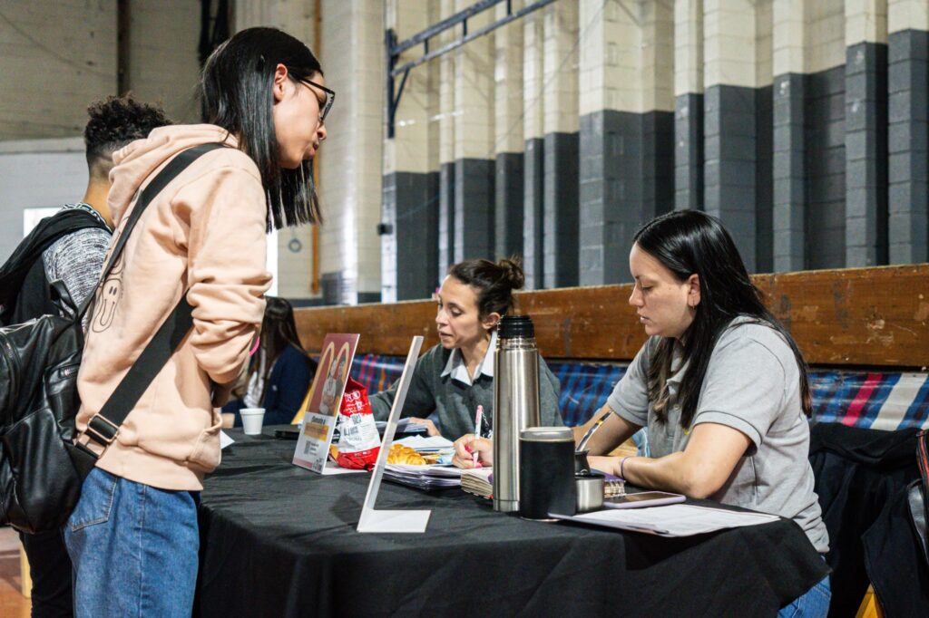 Tres de Febrero: Feria de Empleo para empresas locales