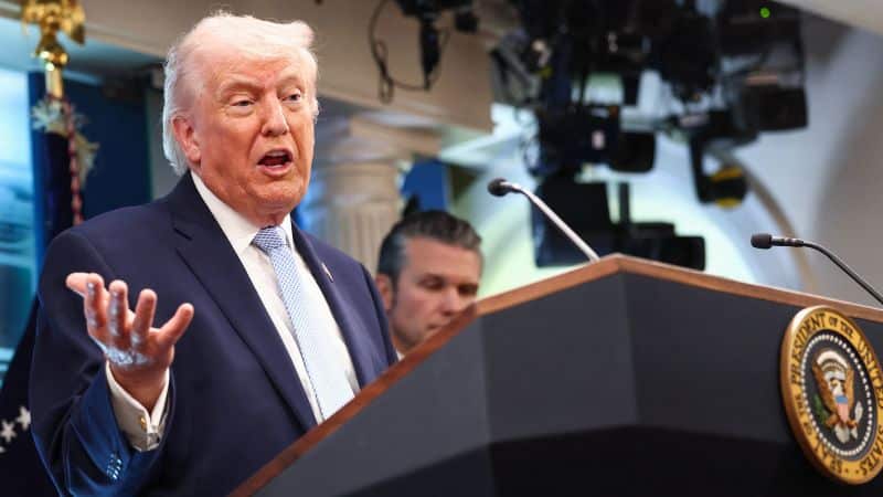 Trump amenaza con bombardear infraestructura civil de Irán